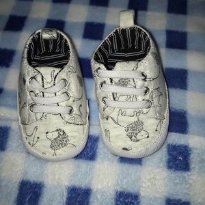 Baby shoes
